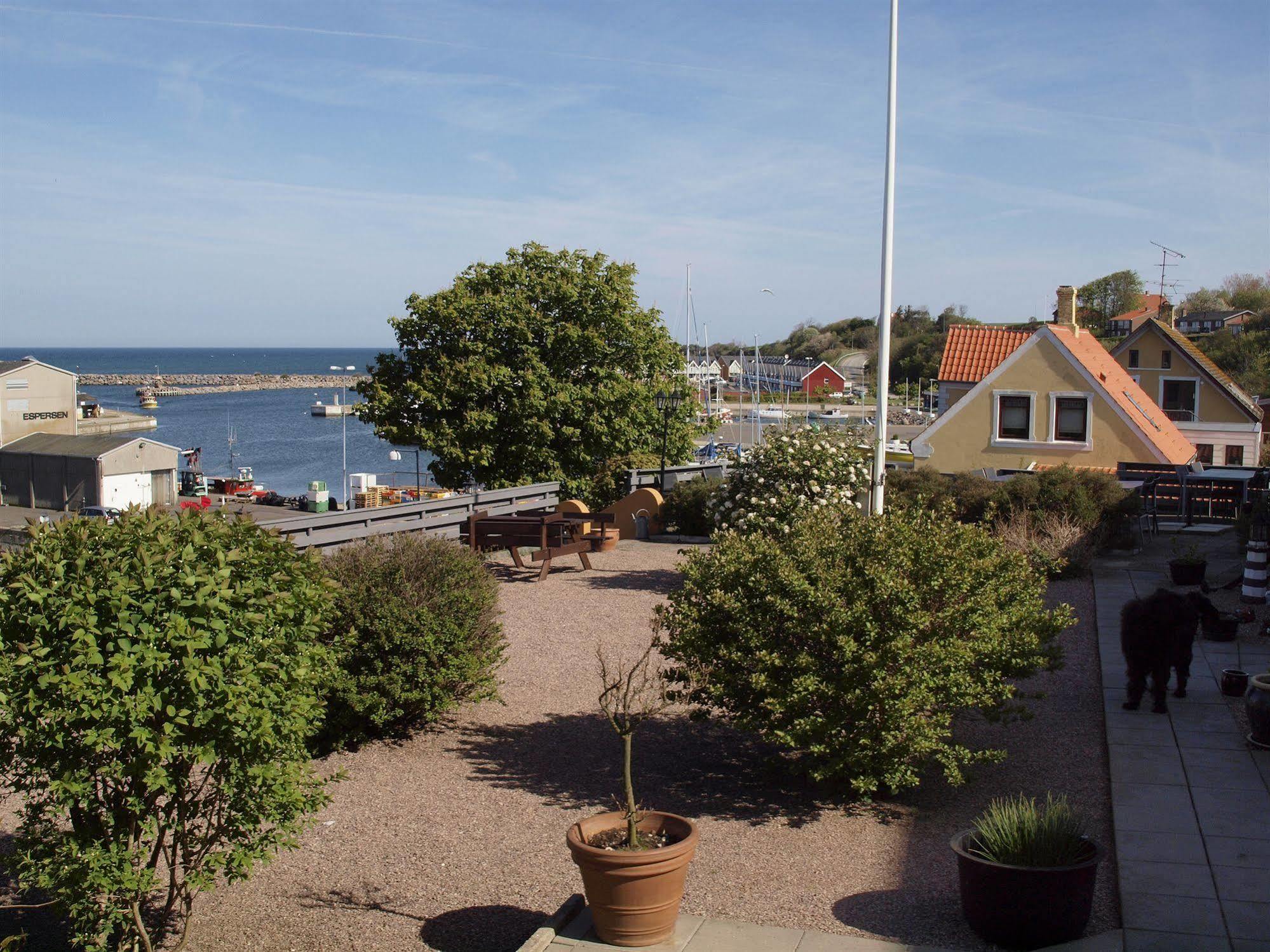 Hotel Kysten Hasle Exteriér fotografie