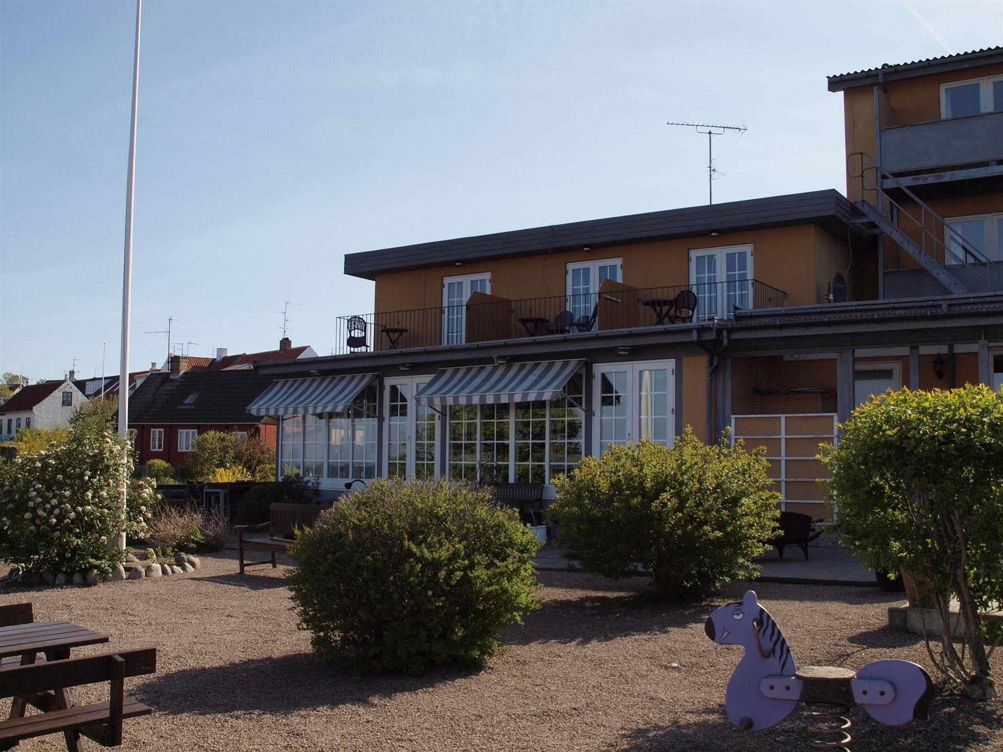 Hotel Kysten Hasle Exteriér fotografie